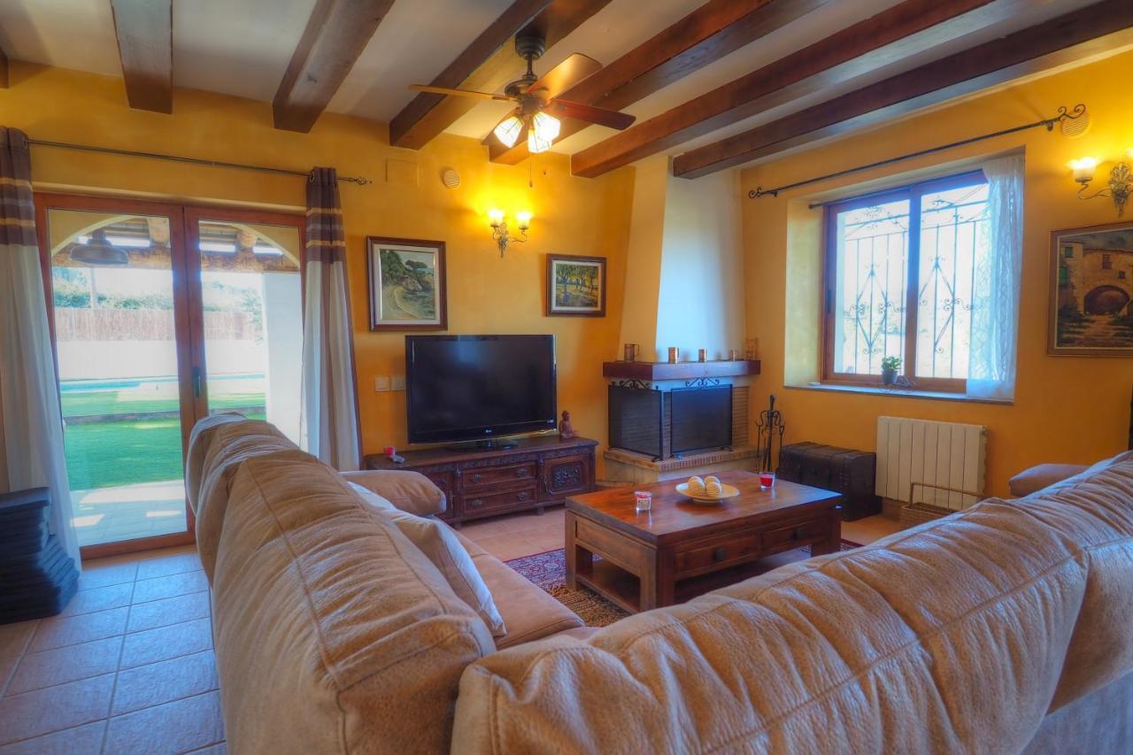 Villa Can Roig By Hello Homes Sitges サン・ペレ・デ・リベス エクステリア 写真